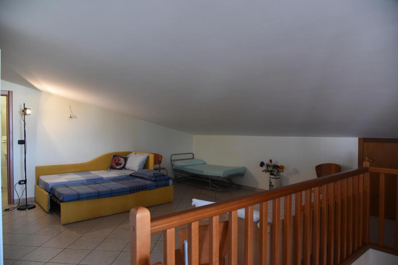 VILLA MAMITAS - Terrazza panoramica - box privato - servizio spiaggia Siponto Esterno foto