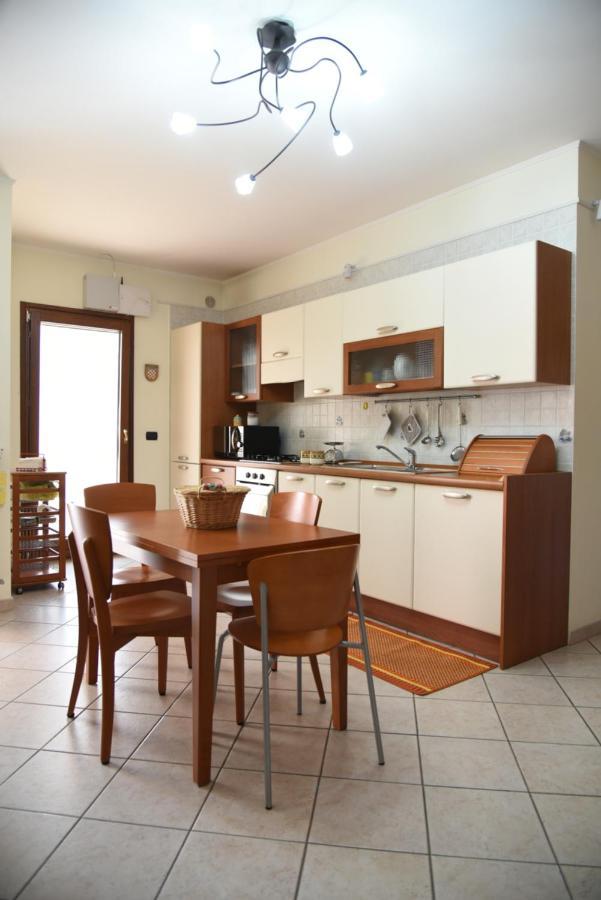 VILLA MAMITAS - Terrazza panoramica - box privato - servizio spiaggia Siponto Esterno foto