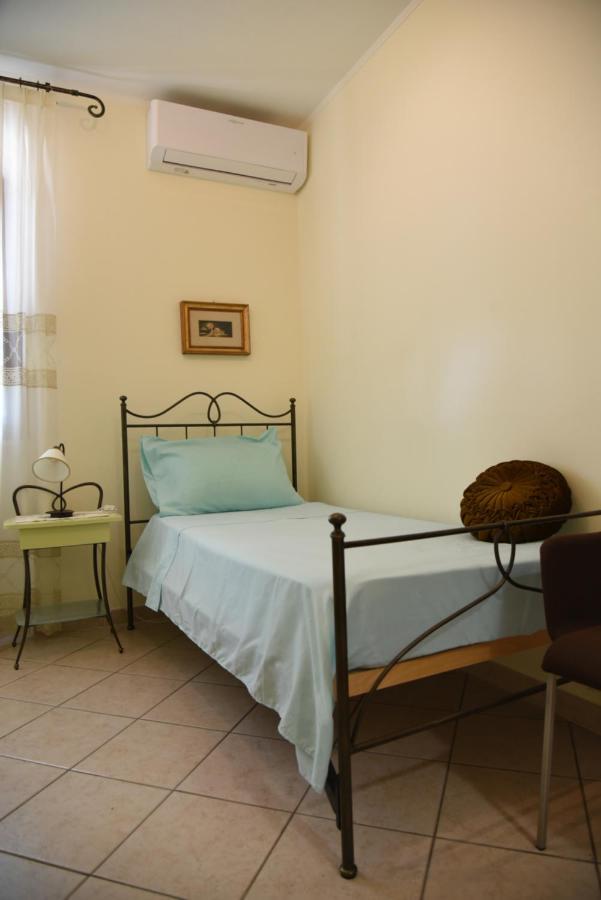 VILLA MAMITAS - Terrazza panoramica - box privato - servizio spiaggia Siponto Esterno foto